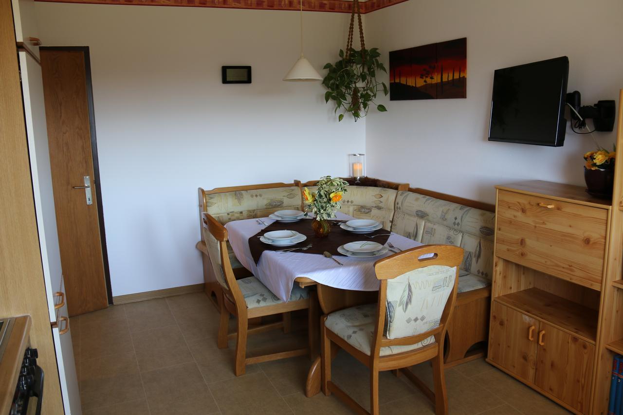 Ferienwohnung Hoebart Dorfstetten Екстериор снимка